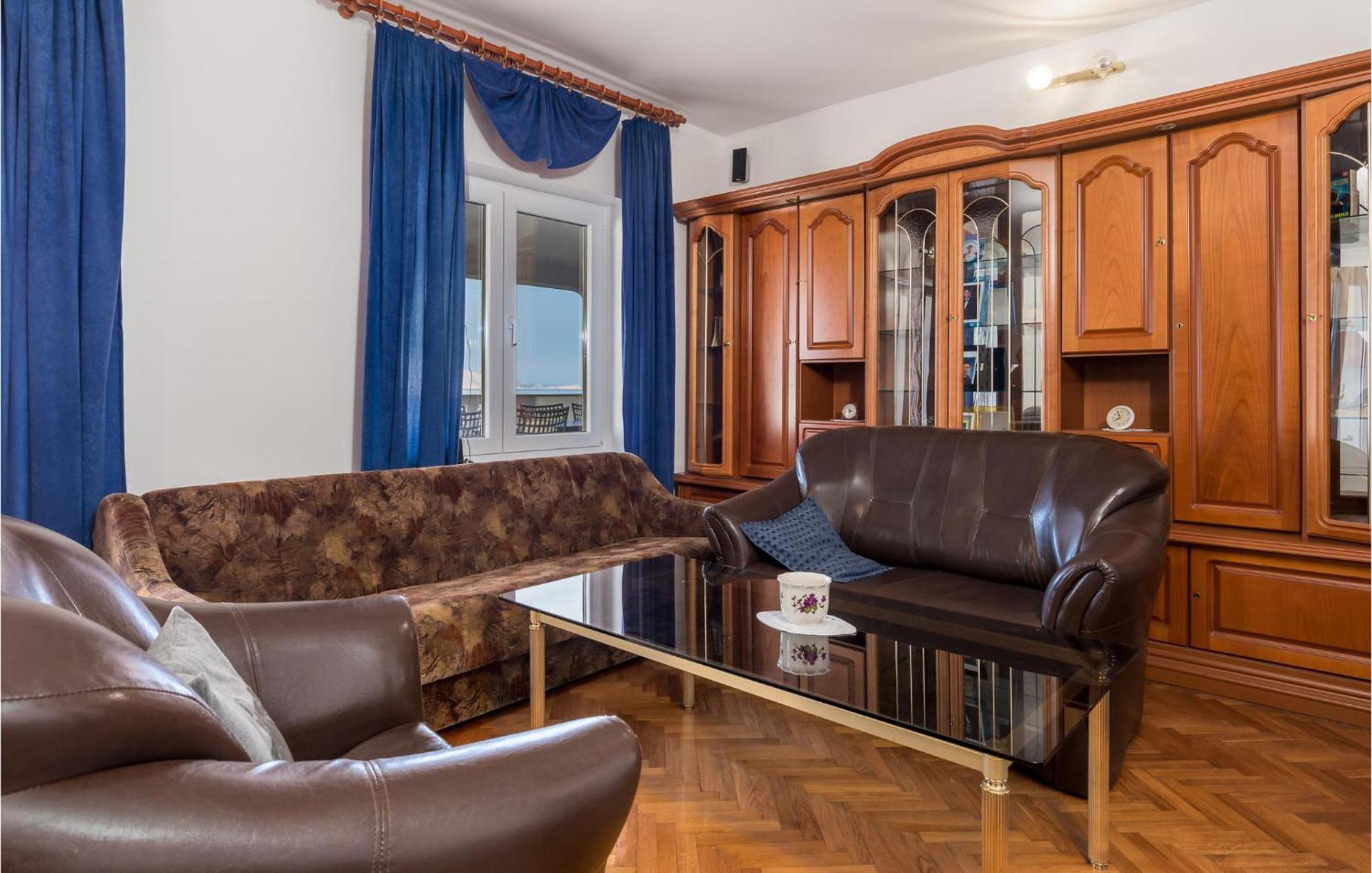 סווטי יוראי Nice Apartment In Sv,Juraj With Kitchen מראה חיצוני תמונה