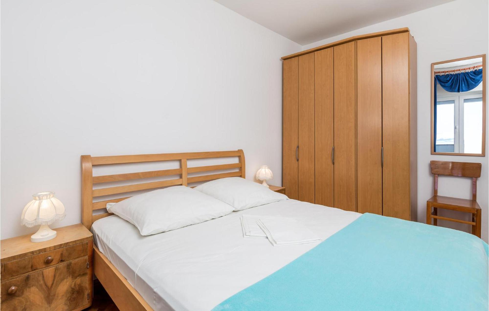 סווטי יוראי Nice Apartment In Sv,Juraj With Kitchen מראה חיצוני תמונה
